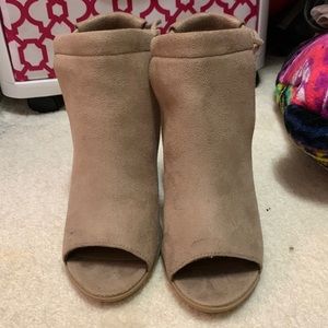 Cute Heels with Rope to Tie on Leg